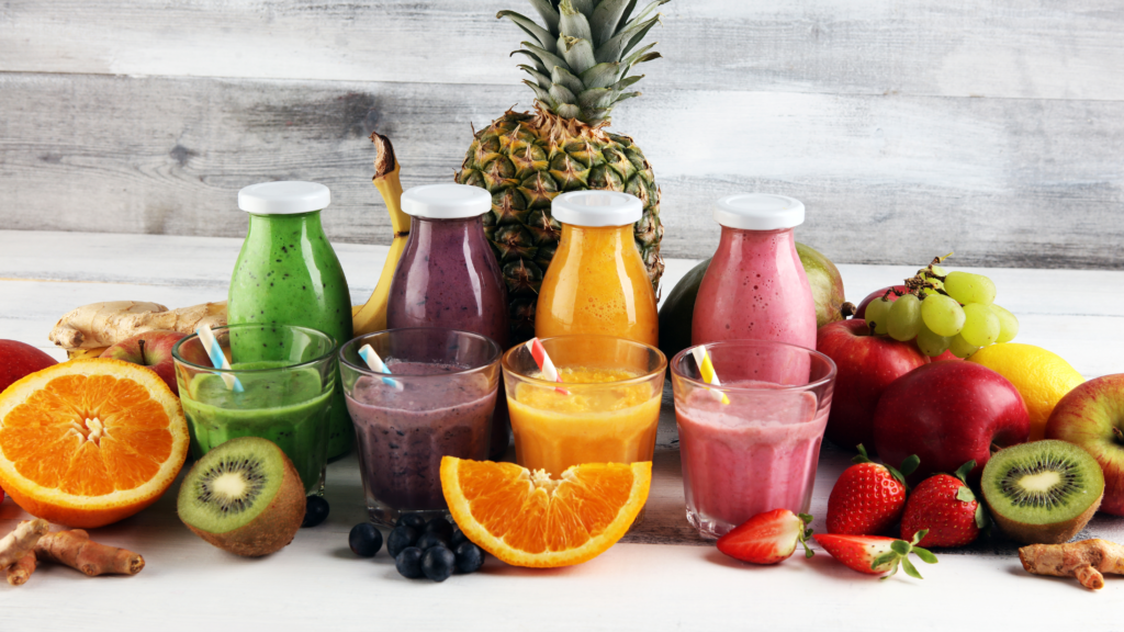 Imagem de bebidas de fruta.